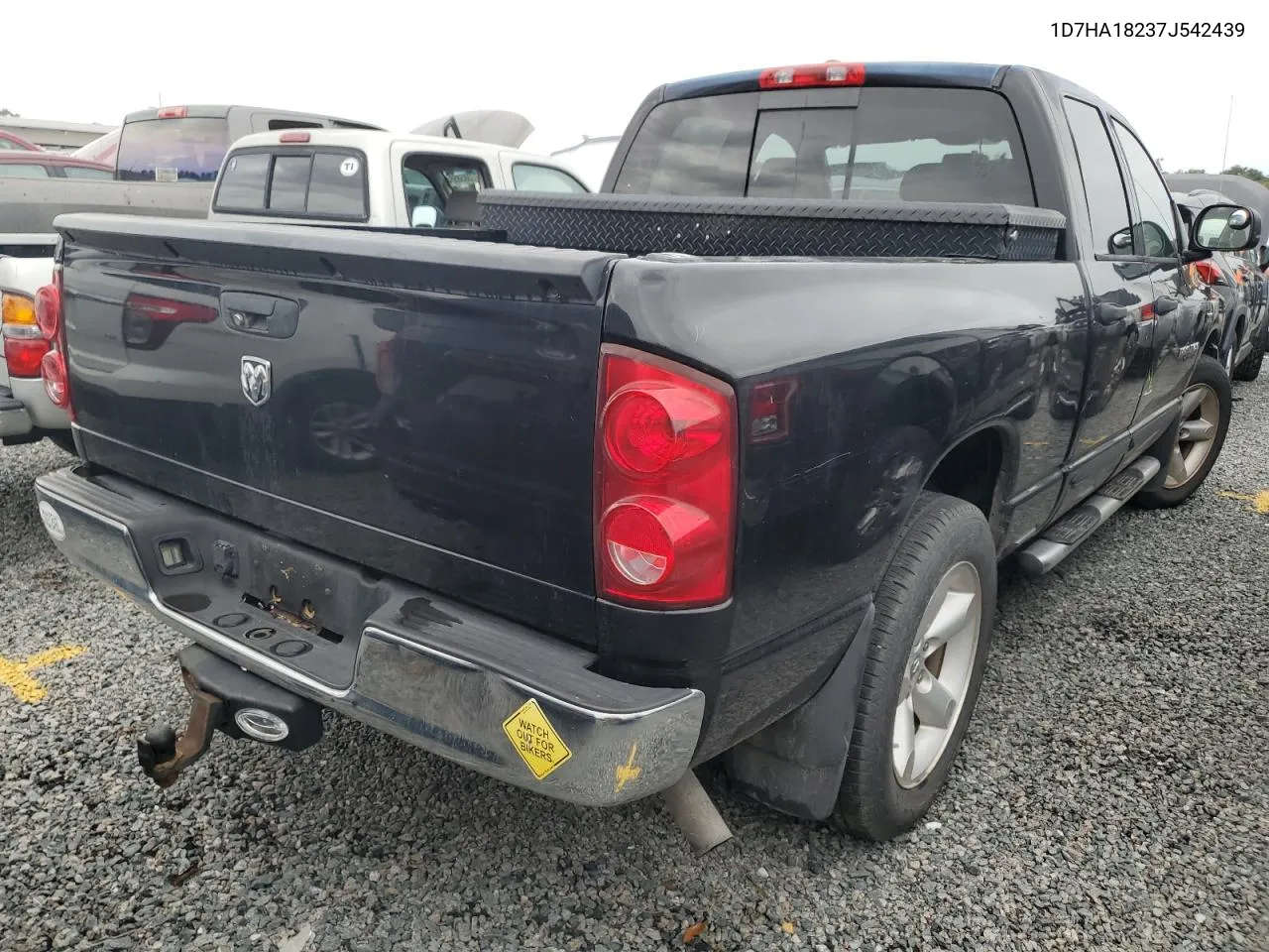 2007 Dodge Ram 1500 St VIN: 1D7HA18237J542439 Lot: 74992654