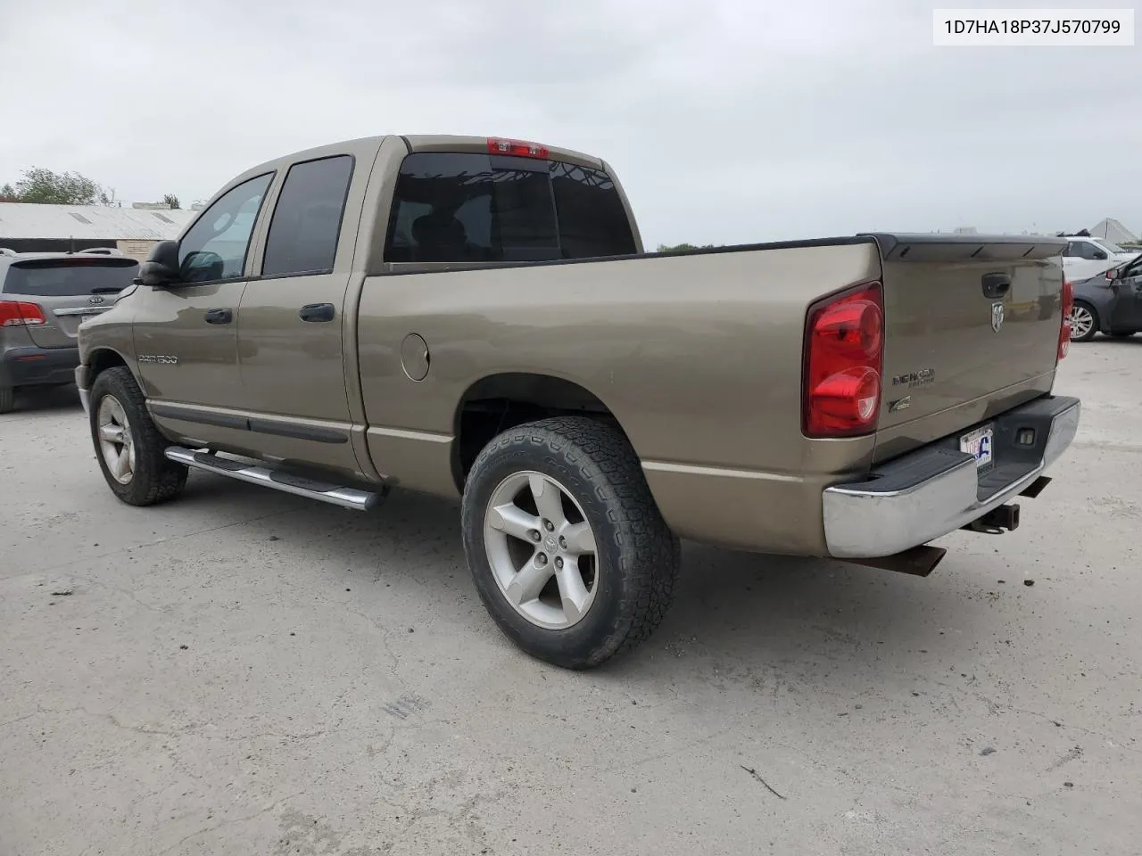 2007 Dodge Ram 1500 St VIN: 1D7HA18P37J570799 Lot: 75761654