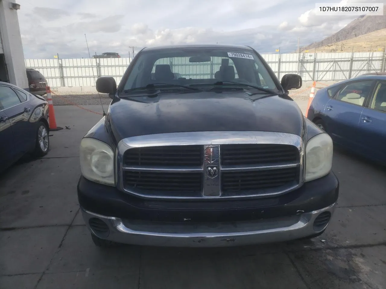 2007 Dodge Ram 1500 St VIN: 1D7HU18207S107007 Lot: 79028414