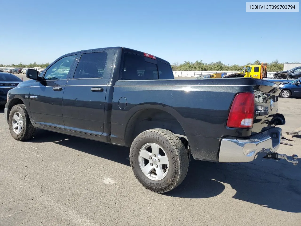 2009 Dodge Ram 1500 VIN: 1D3HV13T39S703794 Lot: 70905804