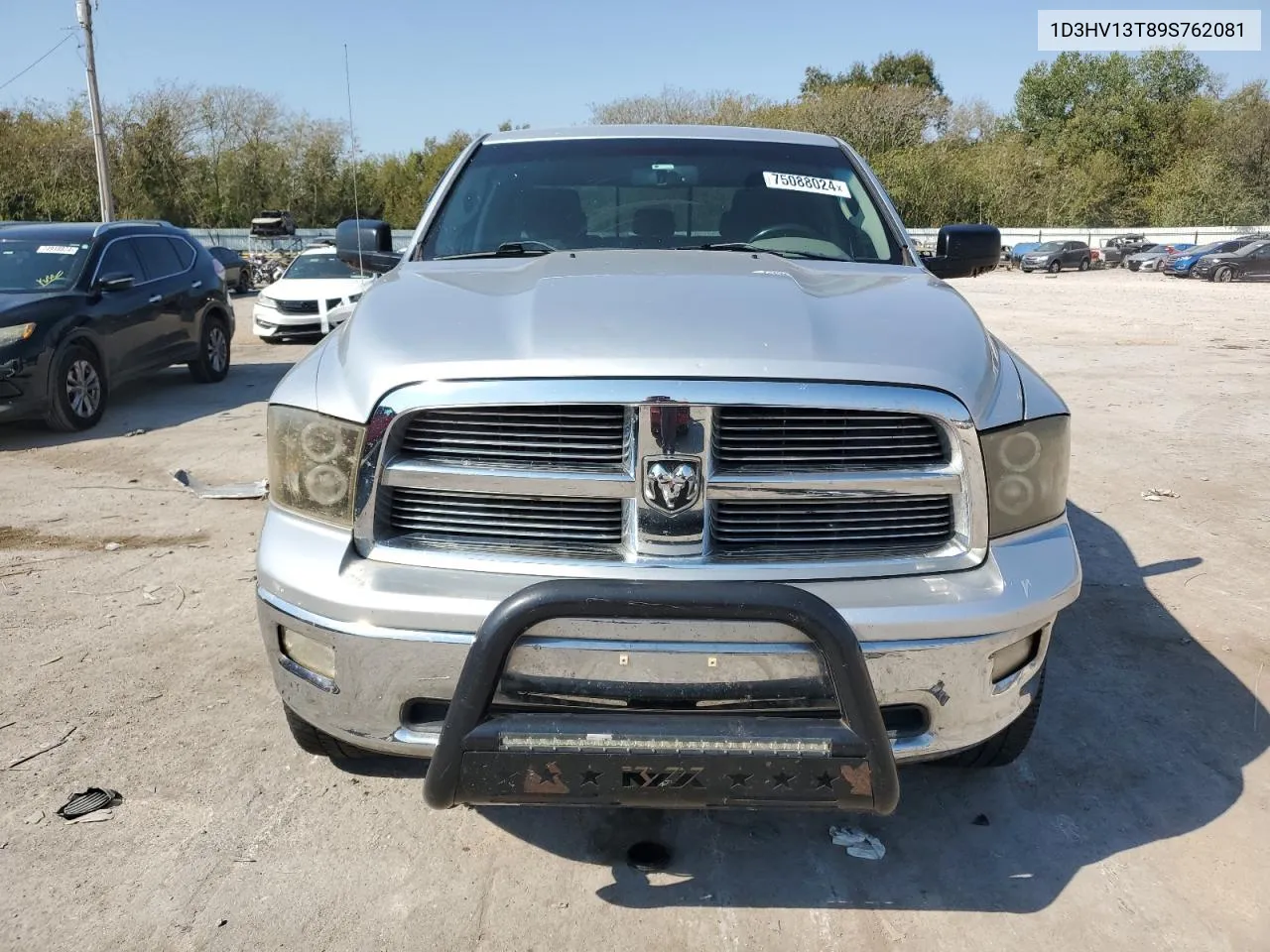 2009 Dodge Ram 1500 VIN: 1D3HV13T89S762081 Lot: 75088024