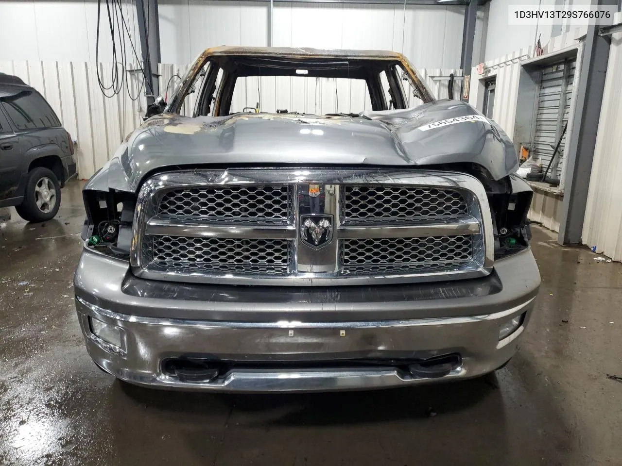 2009 Dodge Ram 1500 VIN: 1D3HV13T29S766076 Lot: 75654364