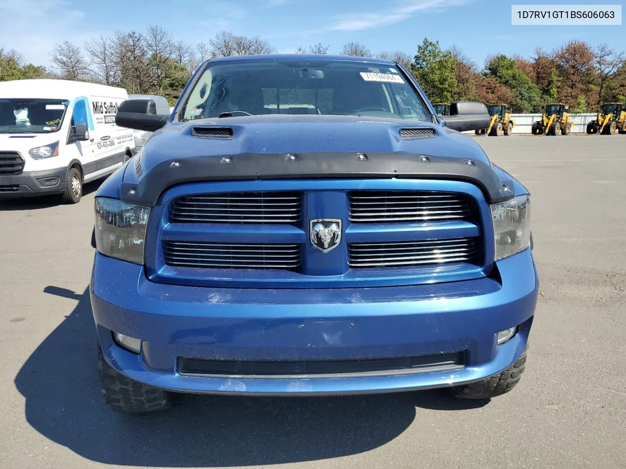 2011 Dodge Ram 1500 VIN: 1D7RV1GT1BS606063 Lot: 71194064