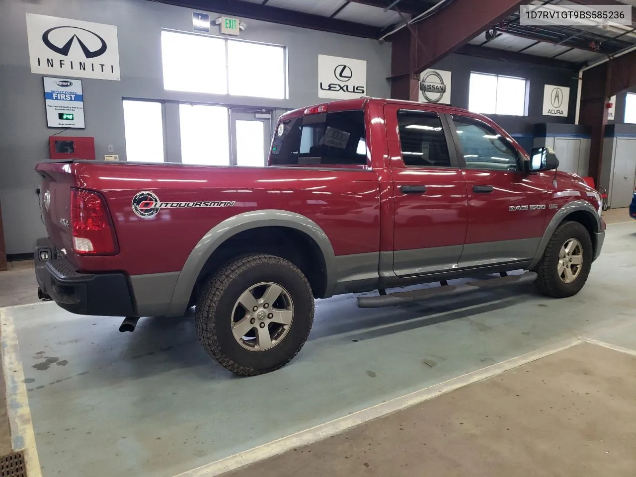 2011 Dodge Ram 1500 VIN: 1D7RV1GT9BS585236 Lot: 72678244