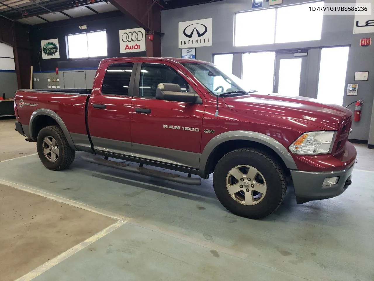 2011 Dodge Ram 1500 VIN: 1D7RV1GT9BS585236 Lot: 72678244