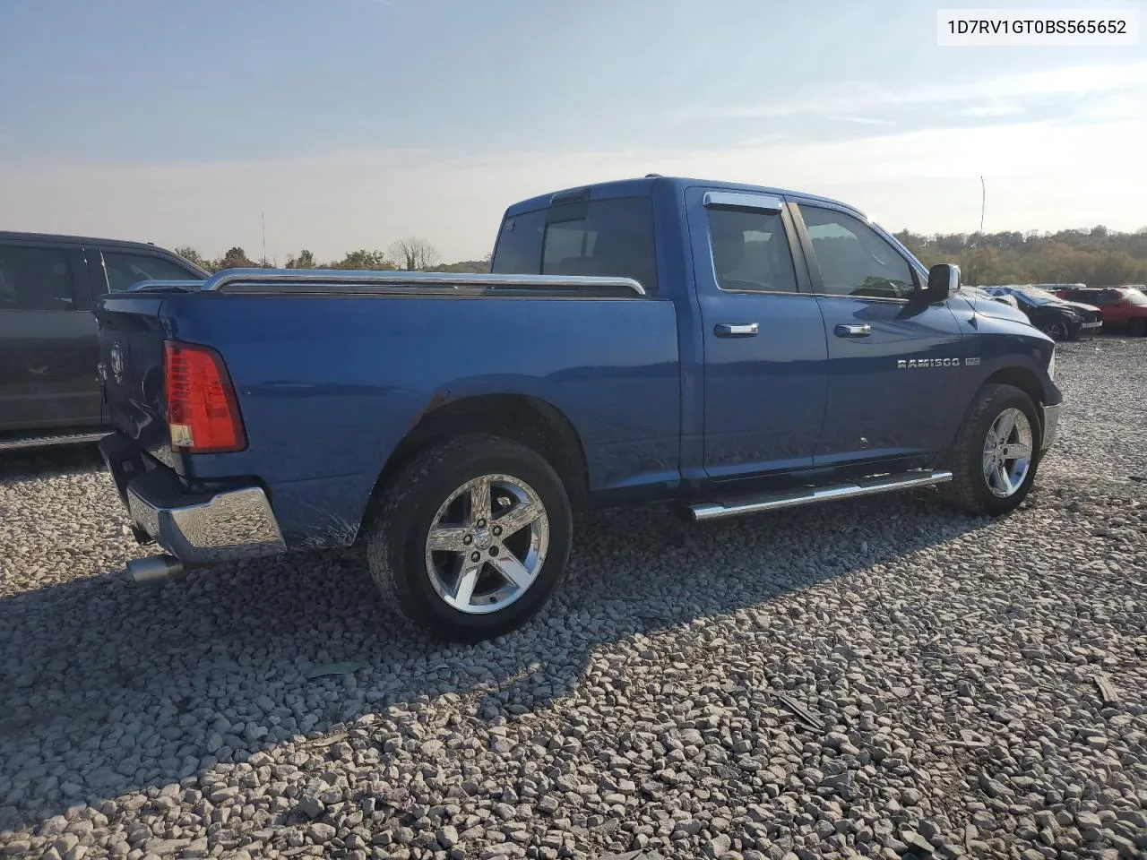 2011 Dodge Ram 1500 VIN: 1D7RV1GT0BS565652 Lot: 77688564