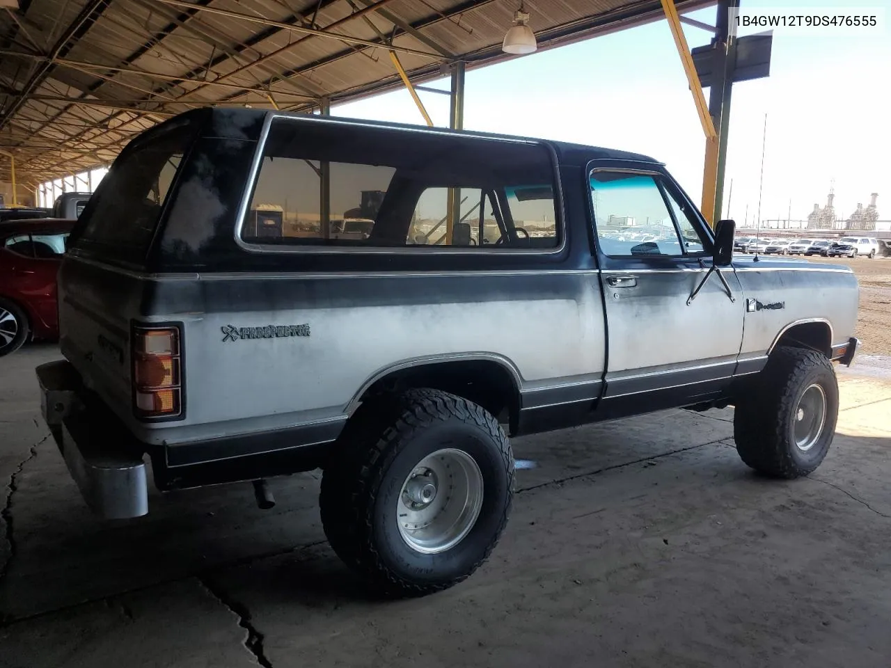 1983 Dodge Ramcharger Aw-100 VIN: 1B4GW12T9DS476555 Lot: 71463204