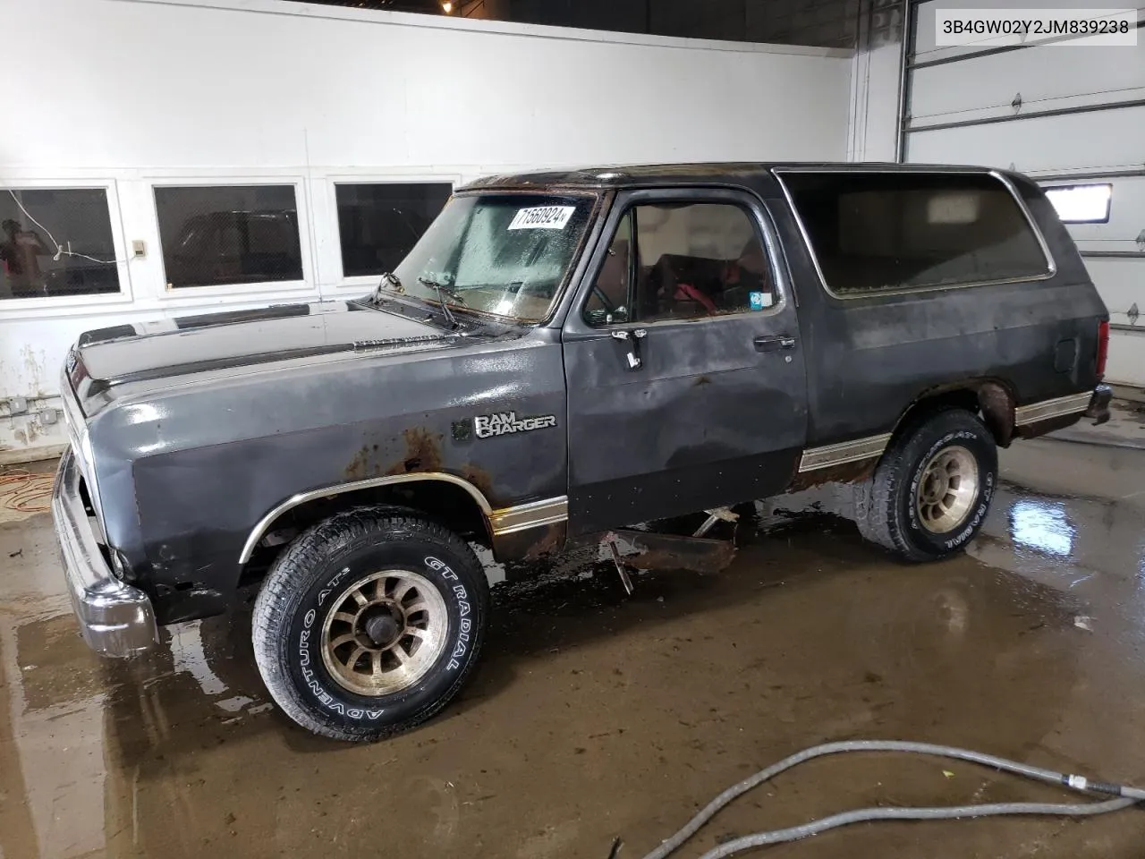 1988 Dodge Ramcharger Aw-100 VIN: 3B4GW02Y2JM839238 Lot: 71560924