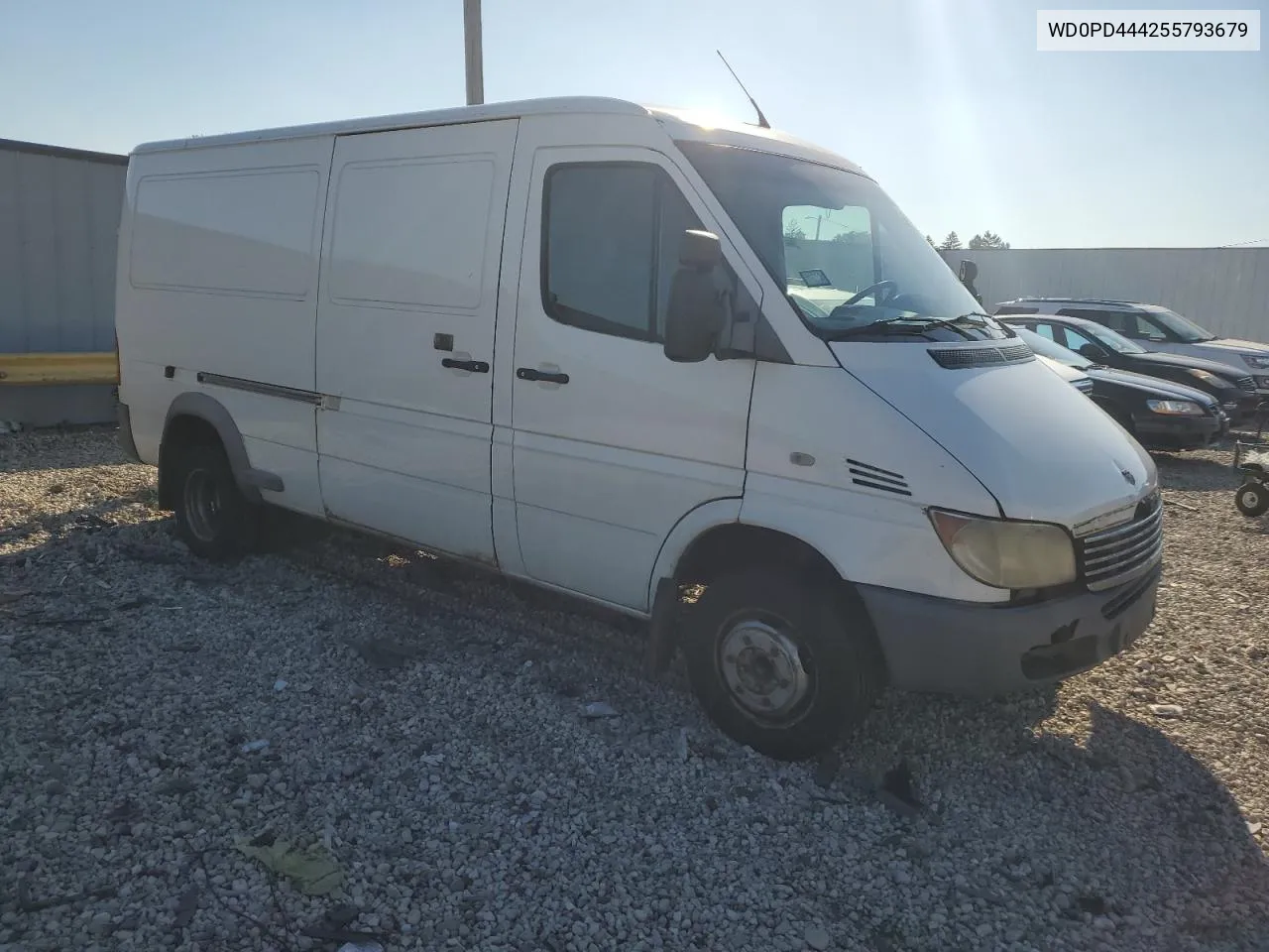 2005 Dodge Sprinter 3500 VIN: WD0PD444255793679 Lot: 72391924