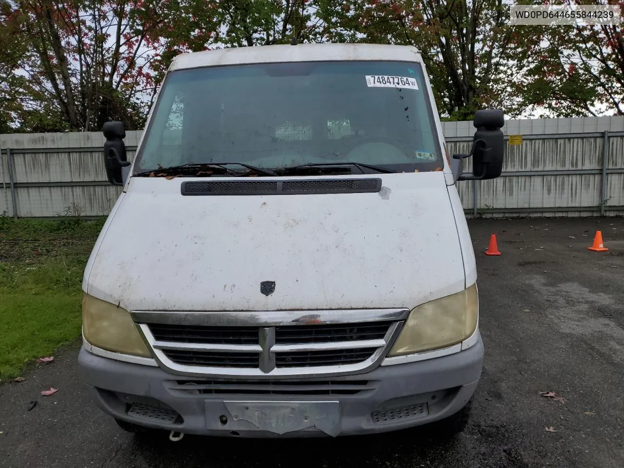 2005 Dodge Sprinter 2500 VIN: WD0PD644655844239 Lot: 74847764