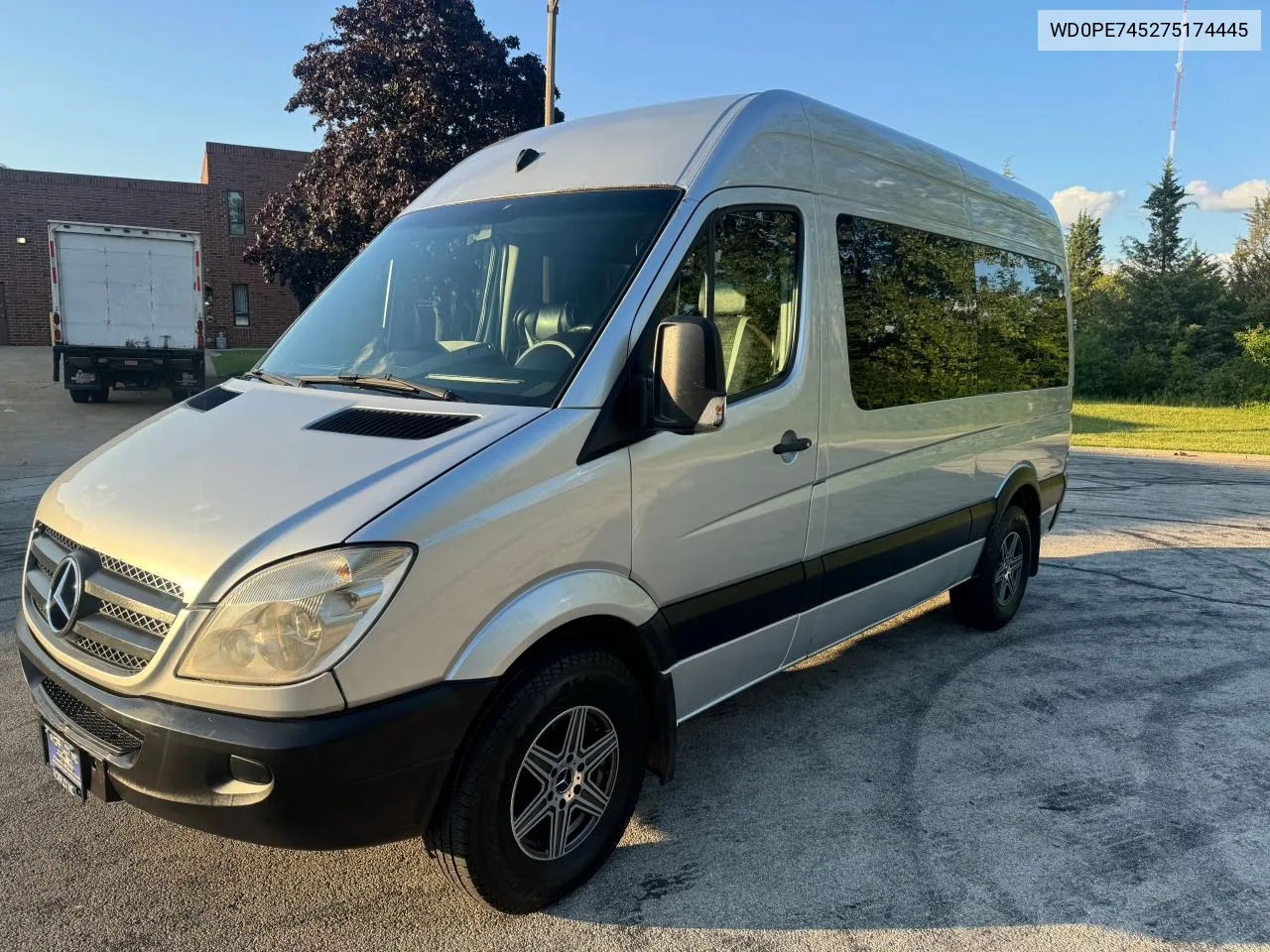 2007 Dodge Sprinter 2500 VIN: WD0PE745275174445 Lot: 70066694