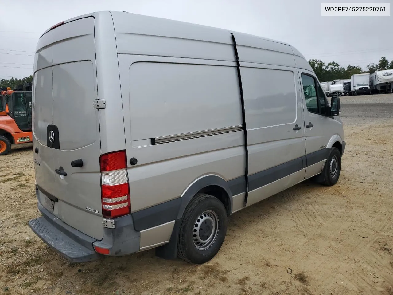 2007 Dodge Sprinter 2500 VIN: WD0PE745275220761 Lot: 73640174