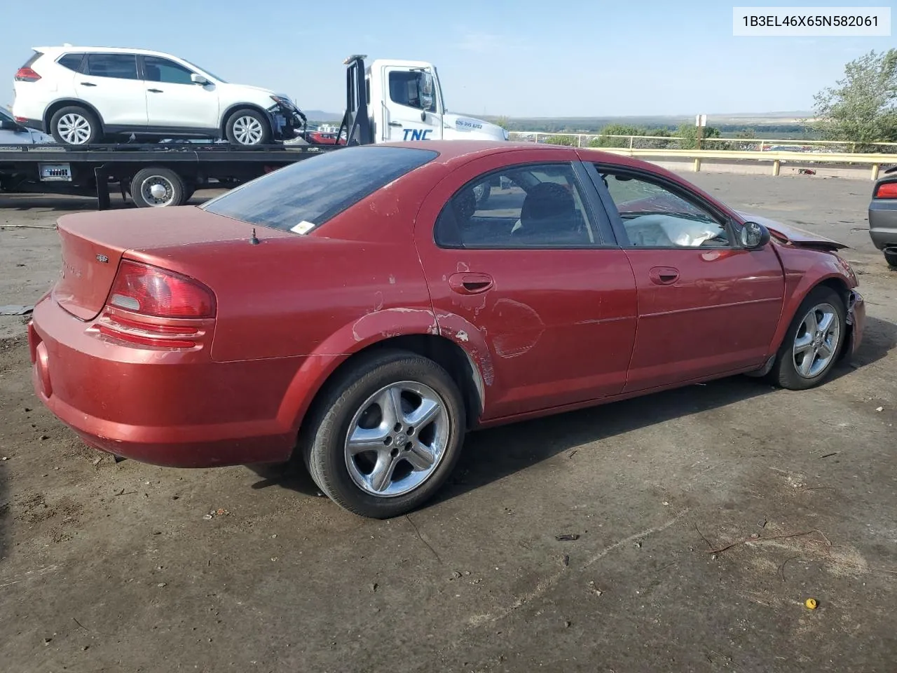 1B3EL46X65N582061 2005 Dodge Stratus Sxt