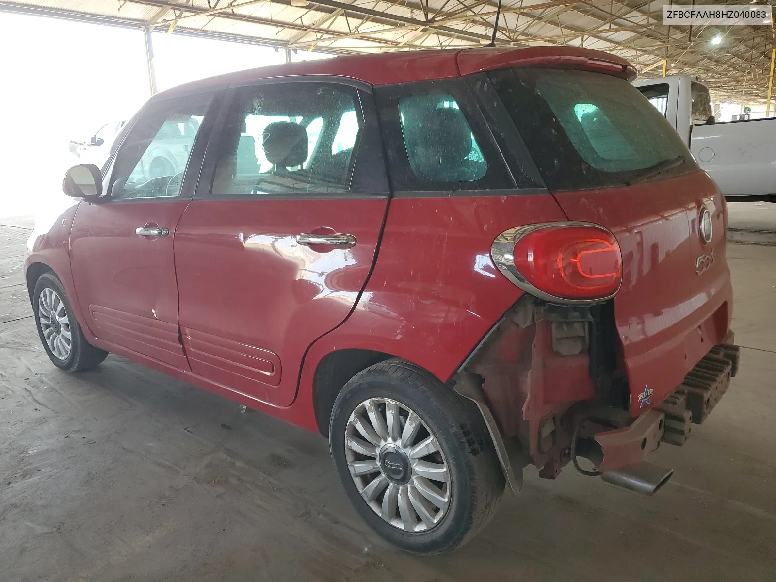 ZFBCFAAH8HZ040083 2017 Fiat 500L Pop