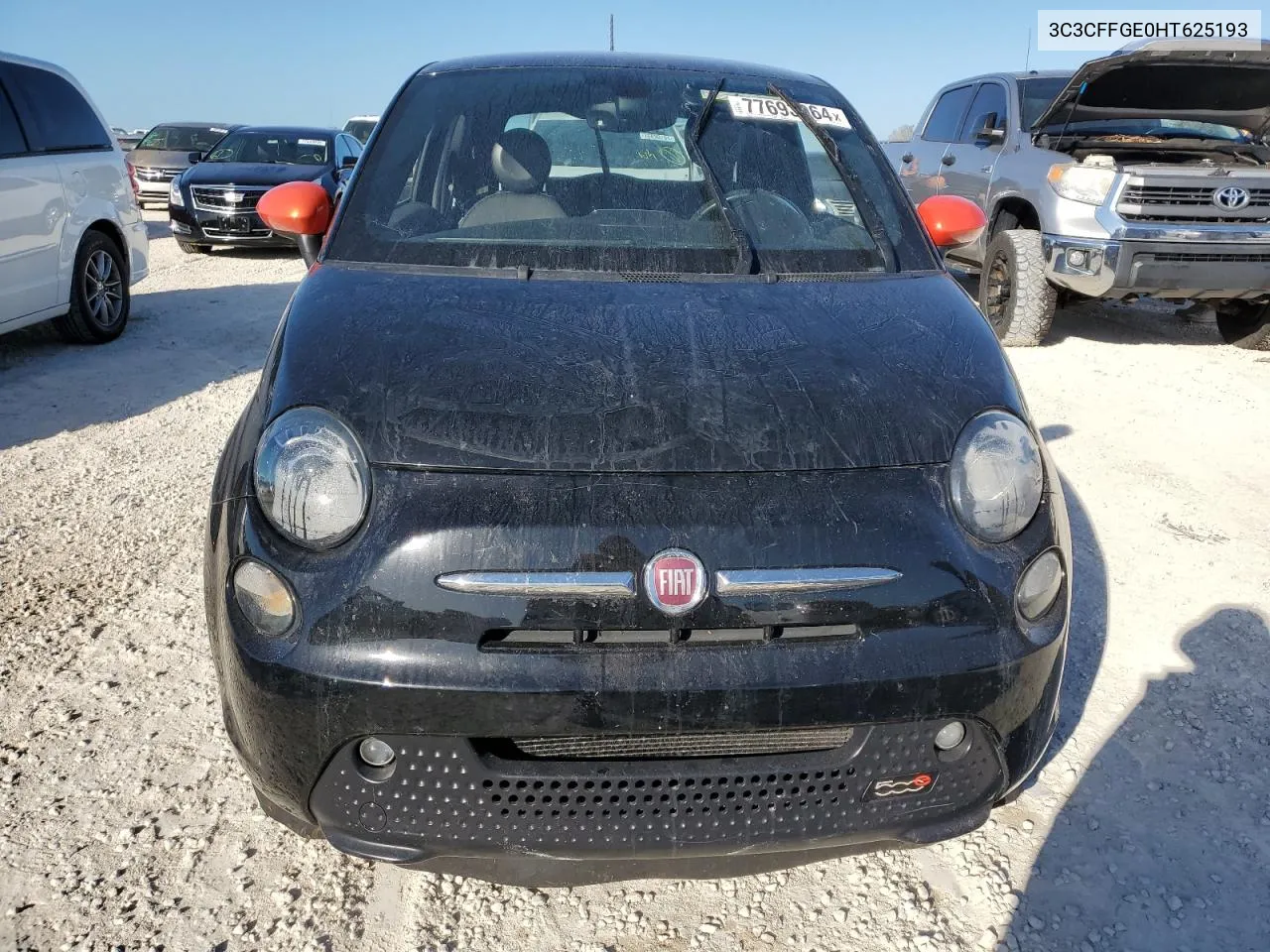 2017 Fiat 500 Electric VIN: 3C3CFFGE0HT625193 Lot: 77693964