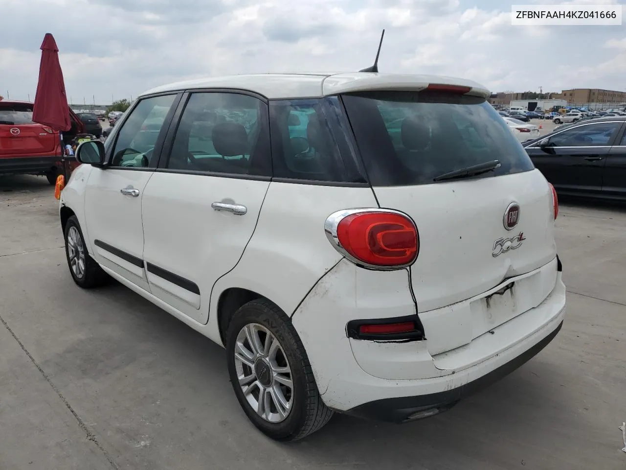 ZFBNFAAH4KZ041666 2019 Fiat 500L Pop