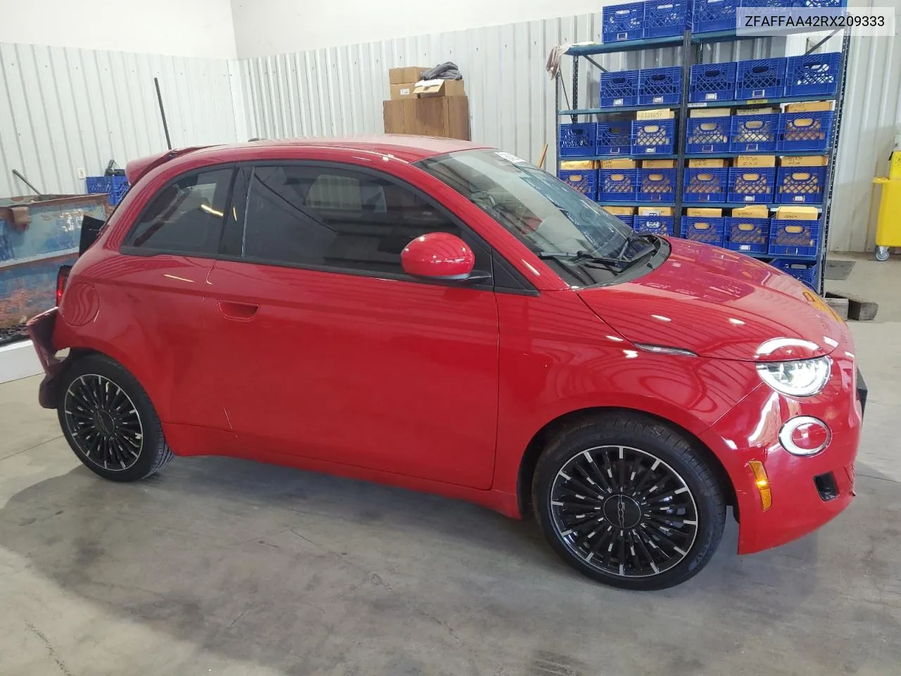 2024 Fiat 500 E Red VIN: ZFAFFAA42RX209333 Lot: 68452924