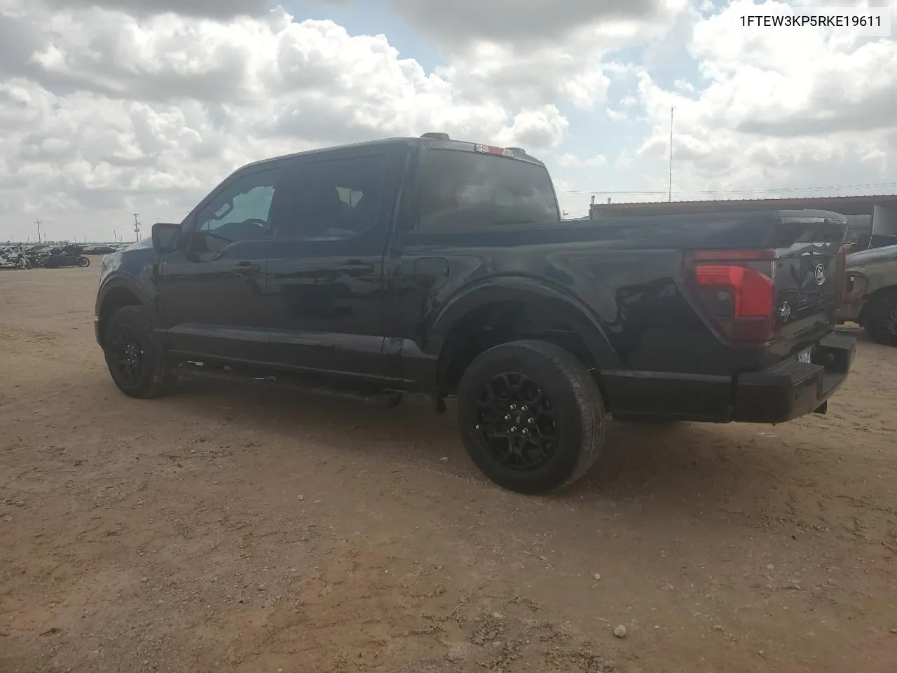 1FTEW3KP5RKE19611 2024 Ford F150 Xlt