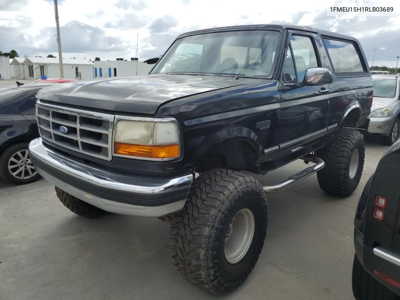 1994 Ford Bronco U100 VIN: 1FMEU15H1RLB03689 Lot: 76793384