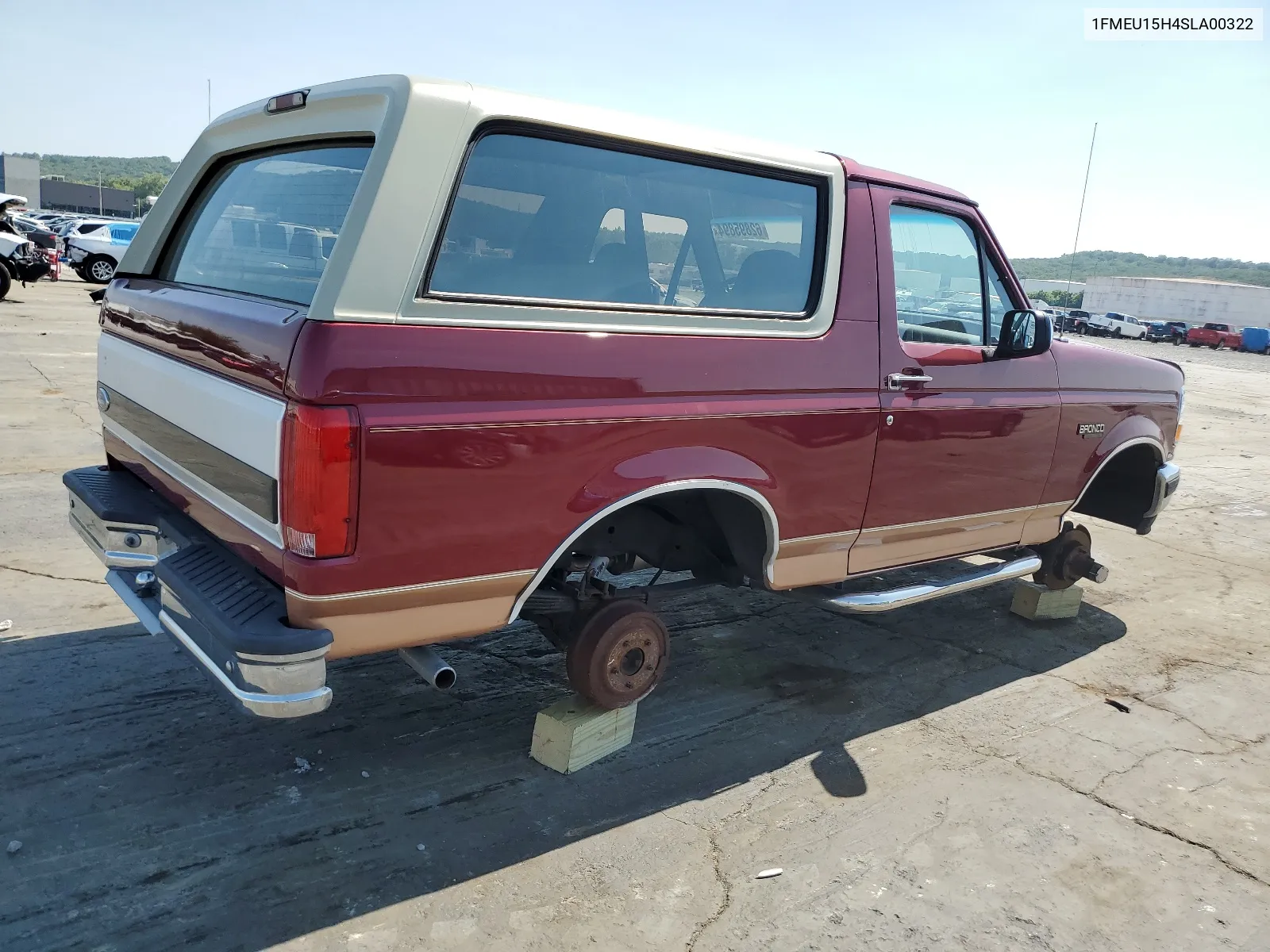 1995 Ford Bronco U100 VIN: 1FMEU15H4SLA00322 Lot: 62895894