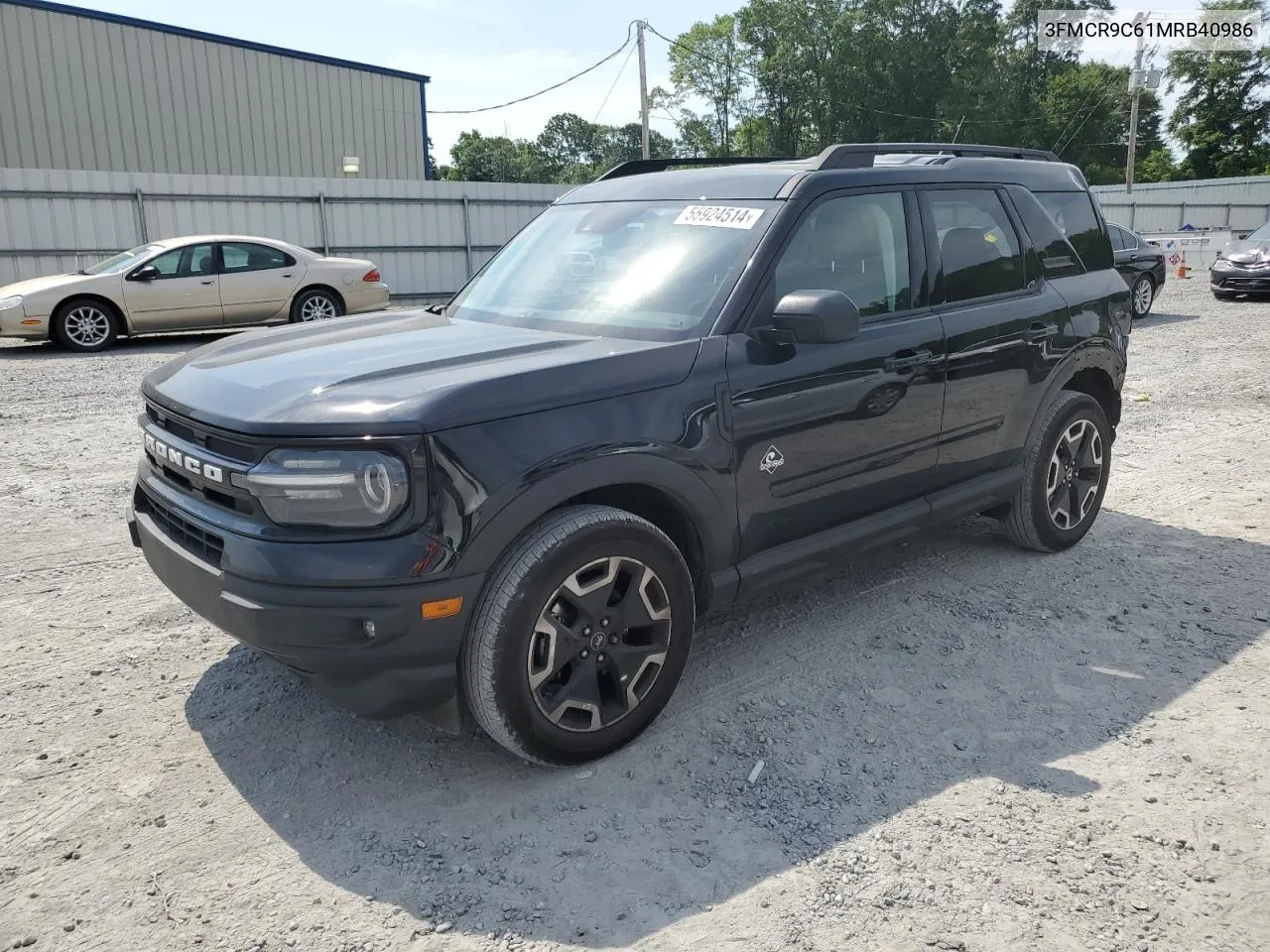 2021 Ford Bronco Sport Outer Banks VIN: 3FMCR9C61MRB40986 Lot: 55924514