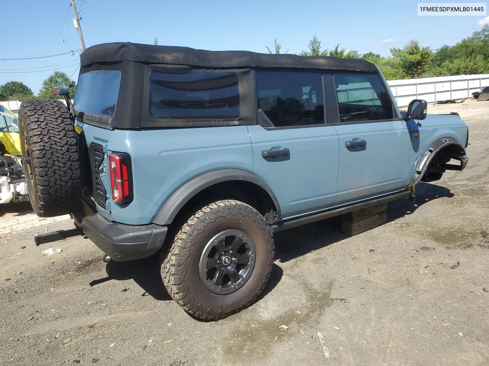 2021 Ford Bronco Base VIN: 1FMEE5DPXMLB01445 Lot: 65043604