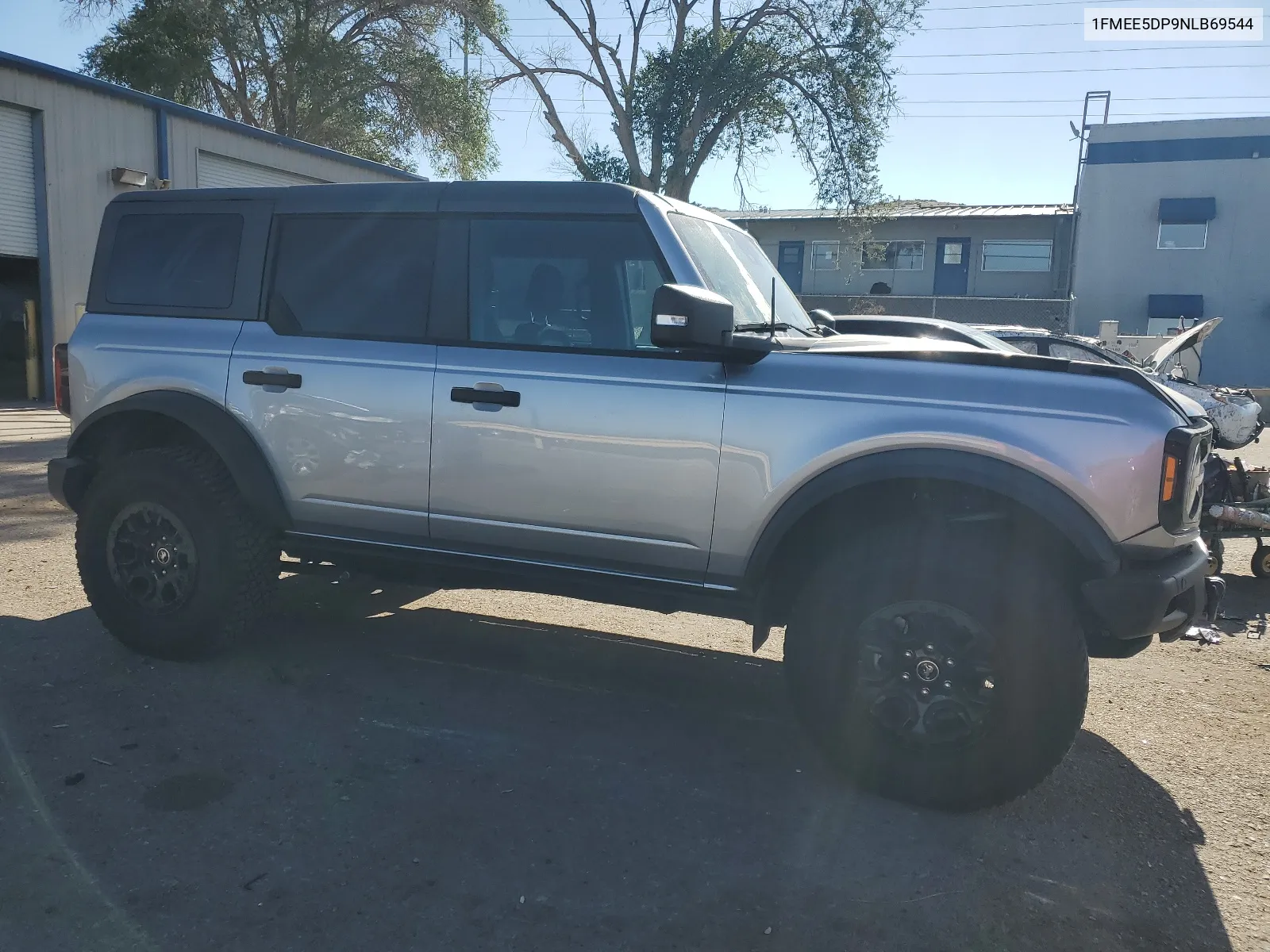 2022 Ford Bronco Base VIN: 1FMEE5DP9NLB69544 Lot: 68907164