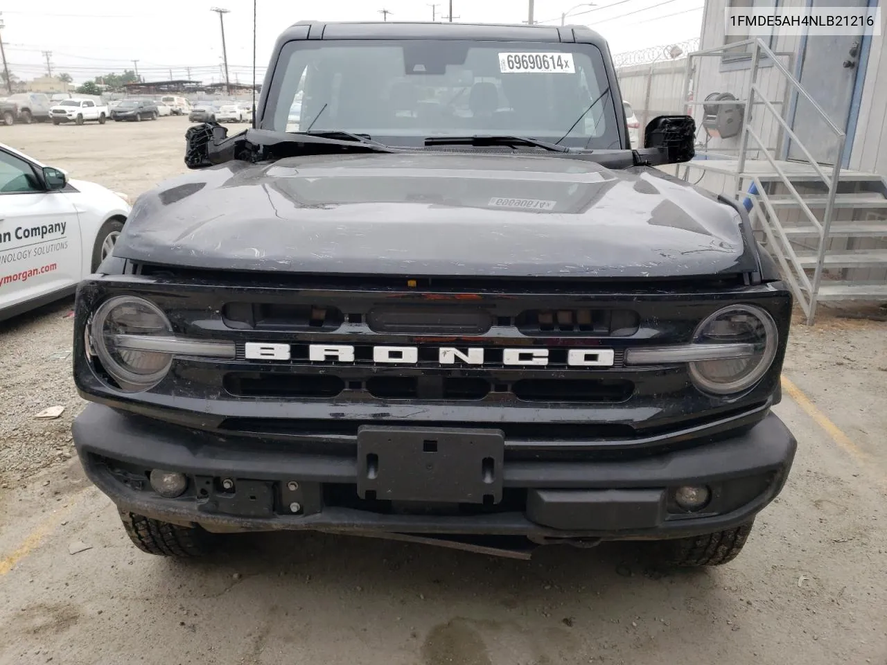 1FMDE5AH4NLB21216 2022 Ford Bronco Base