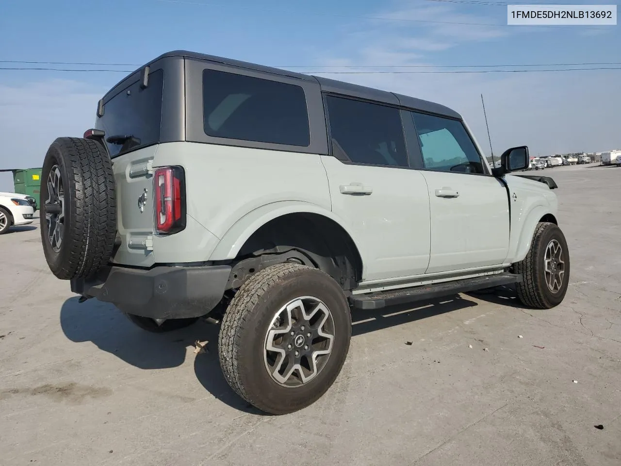 2022 Ford Bronco Base VIN: 1FMDE5DH2NLB13692 Lot: 72605804