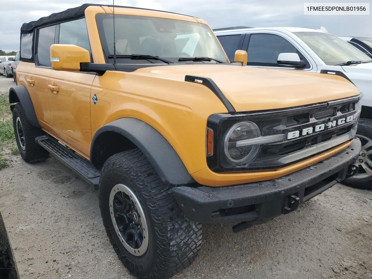 2022 Ford Bronco Base VIN: 1FMEE5DP0NLB01956 Lot: 74303284