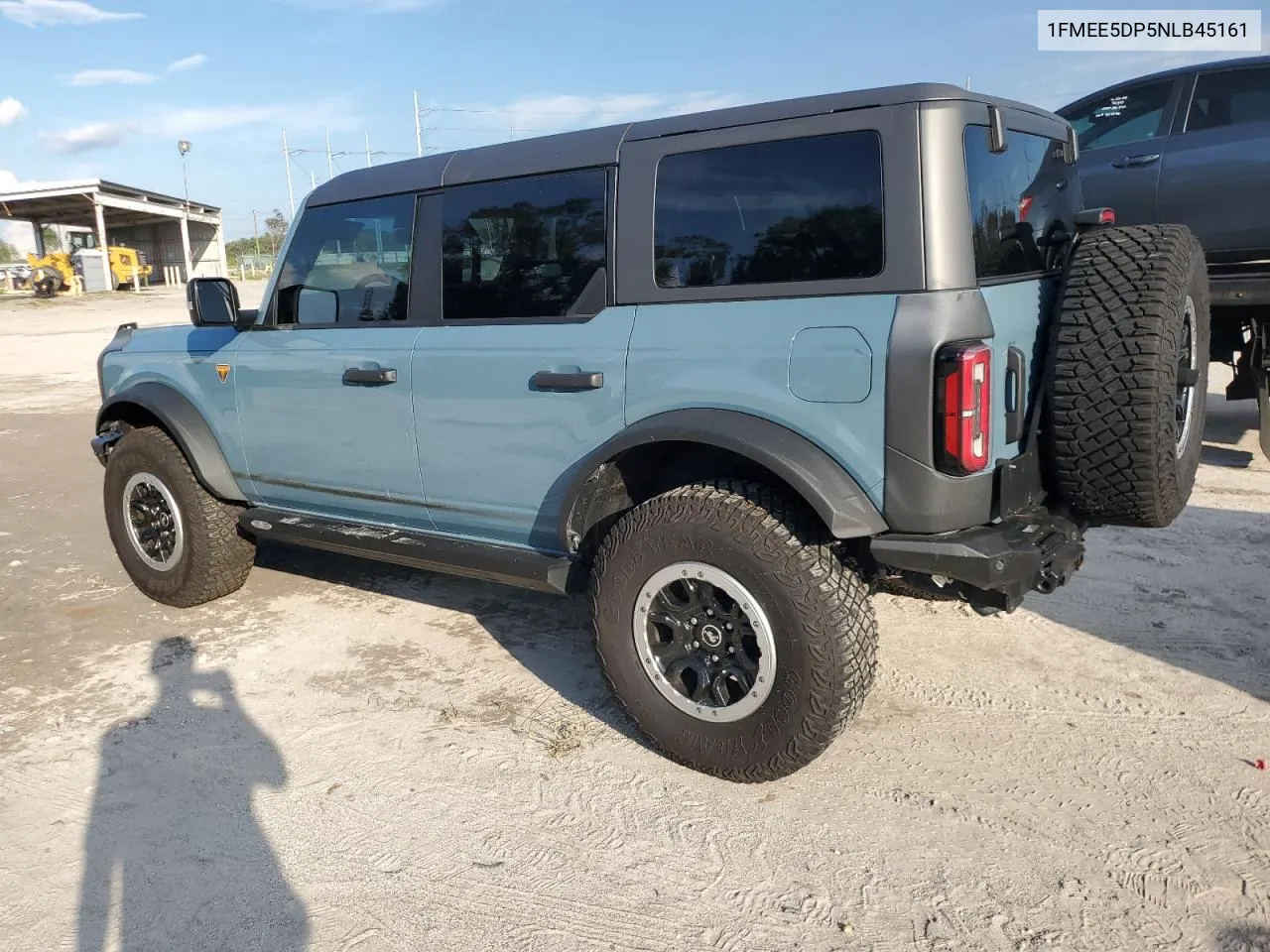 2022 Ford Bronco Base VIN: 1FMEE5DP5NLB45161 Lot: 74416244