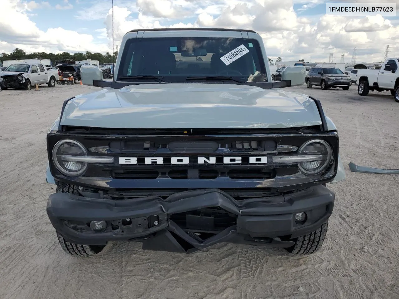 1FMDE5DH6NLB77623 2022 Ford Bronco Base