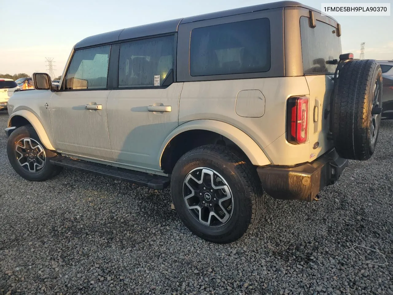 2023 Ford Bronco Base VIN: 1FMDE5BH9PLA90370 Lot: 73758264