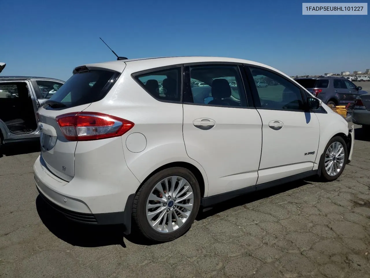 1FADP5EU8HL101227 2017 Ford C-Max Se