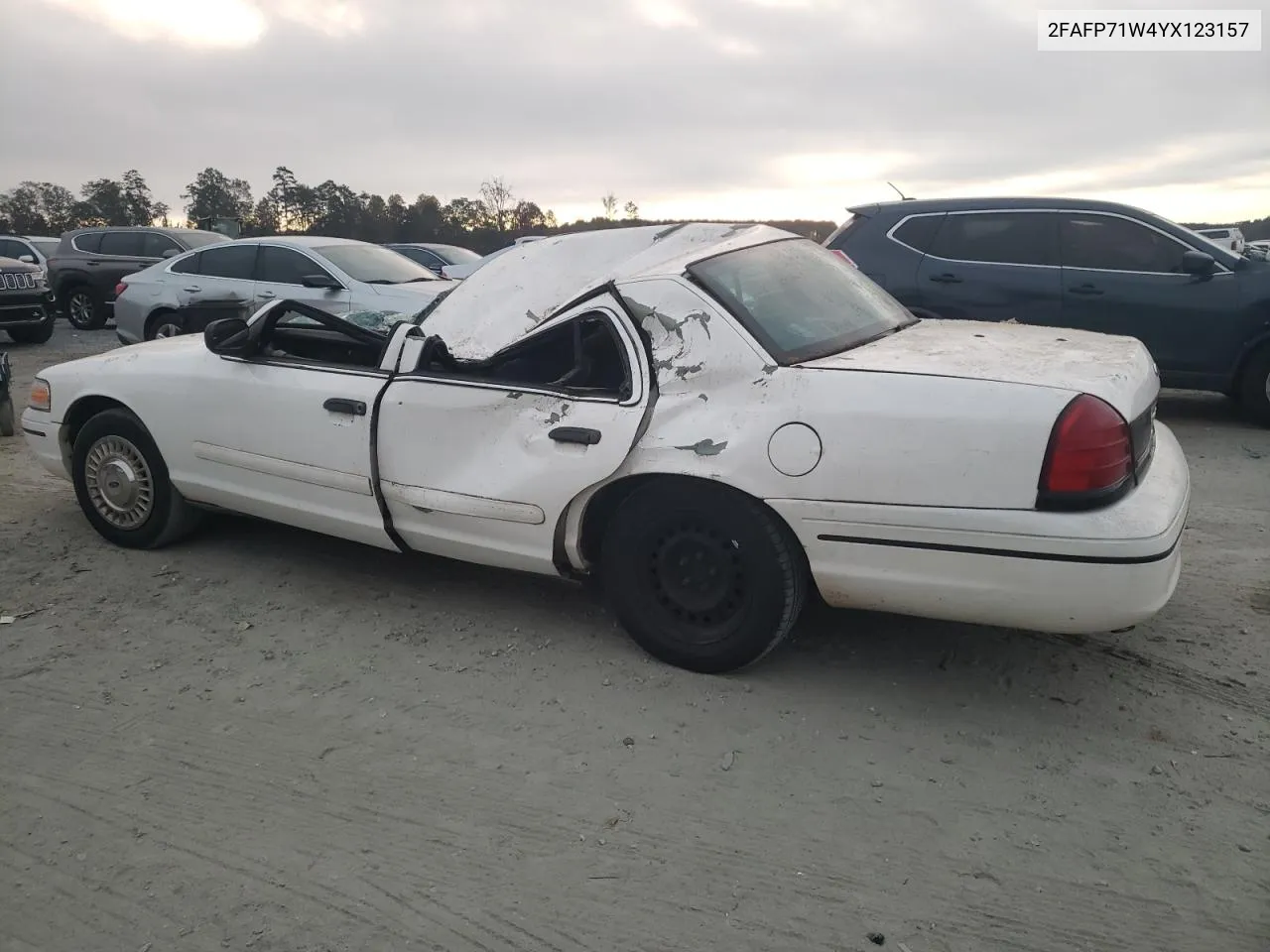 2000 Ford Crown Victoria Police Interceptor VIN: 2FAFP71W4YX123157 Lot: 78328164