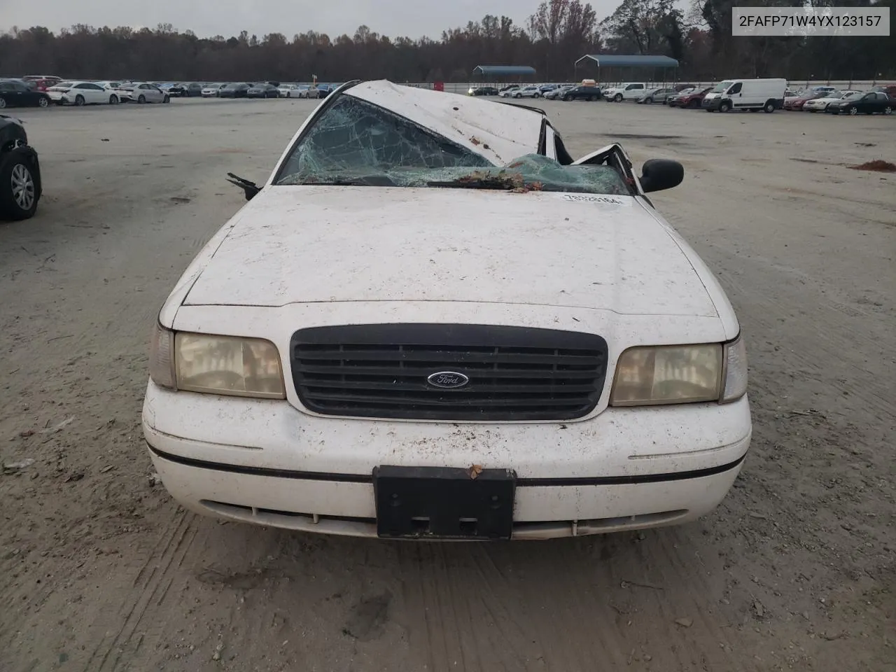 2000 Ford Crown Victoria Police Interceptor VIN: 2FAFP71W4YX123157 Lot: 78328164