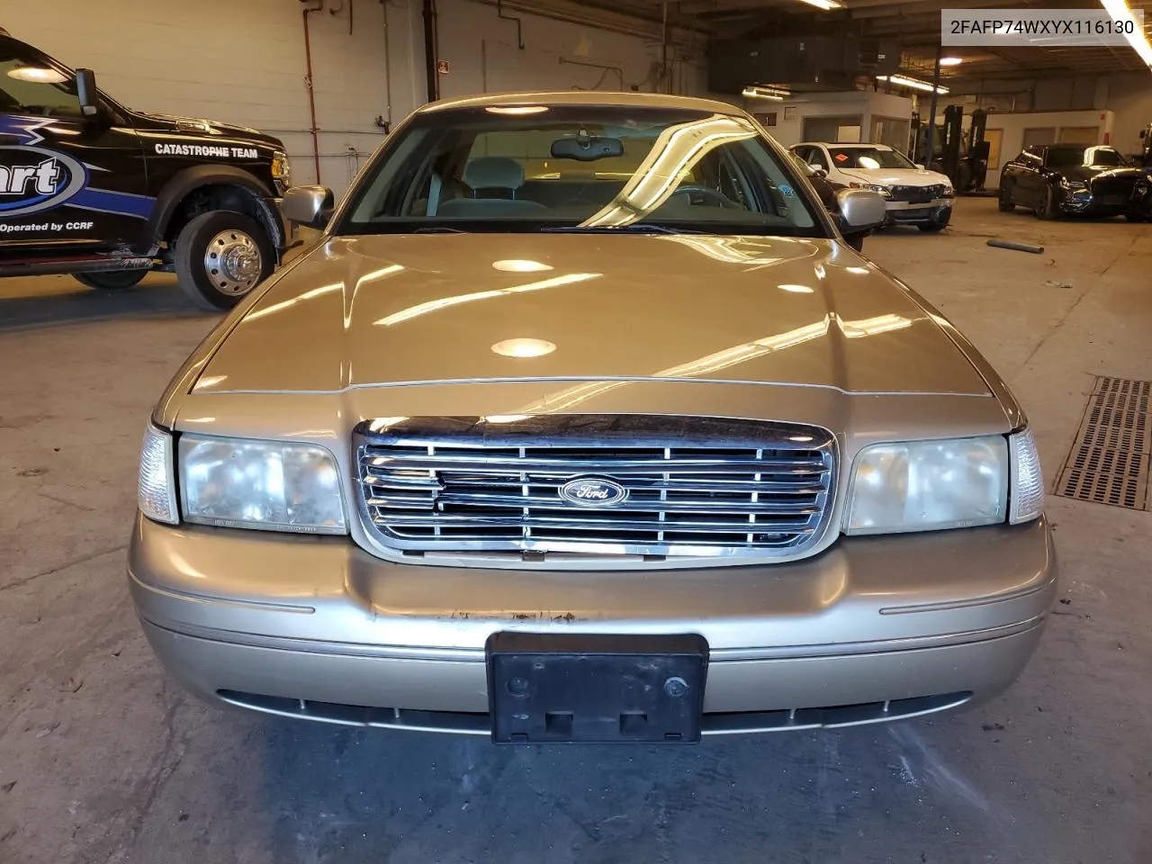 2000 Ford Crown Victoria Lx VIN: 2FAFP74WXYX116130 Lot: 79441204