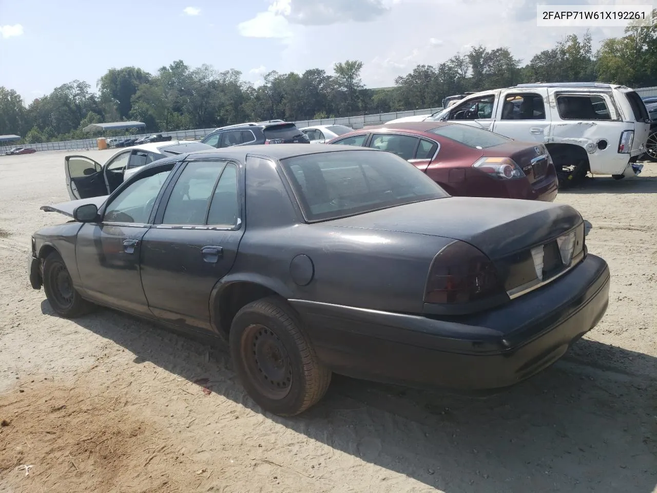 2001 Ford Crown Victoria Police Interceptor VIN: 2FAFP71W61X192261 Lot: 69208974