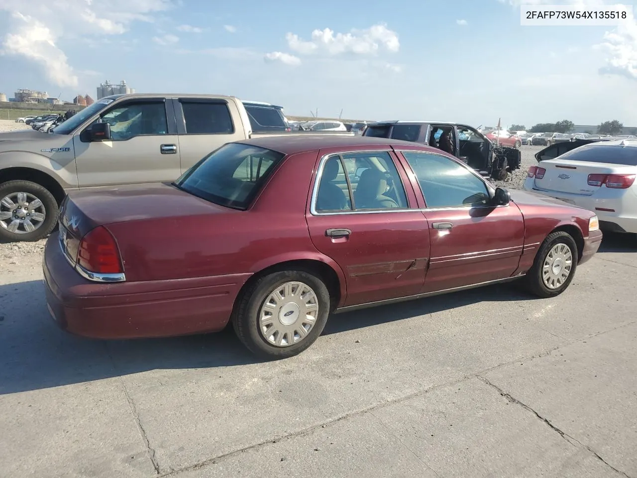 2004 Ford Crown Victoria VIN: 2FAFP73W54X135518 Lot: 72084114