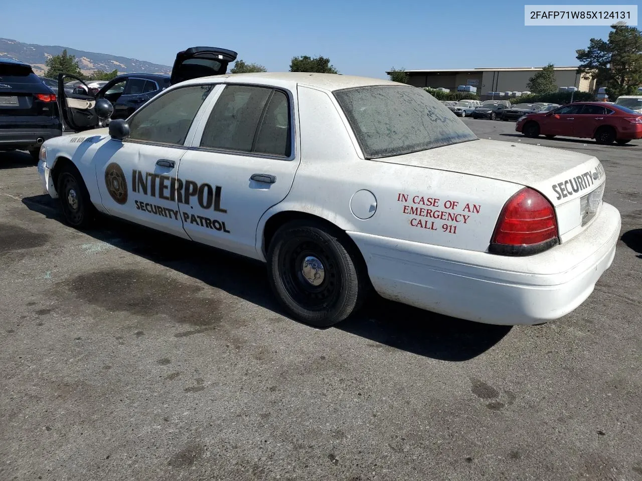 2005 Ford Crown Victoria Police Interceptor VIN: 2FAFP71W85X124131 Lot: 69676544