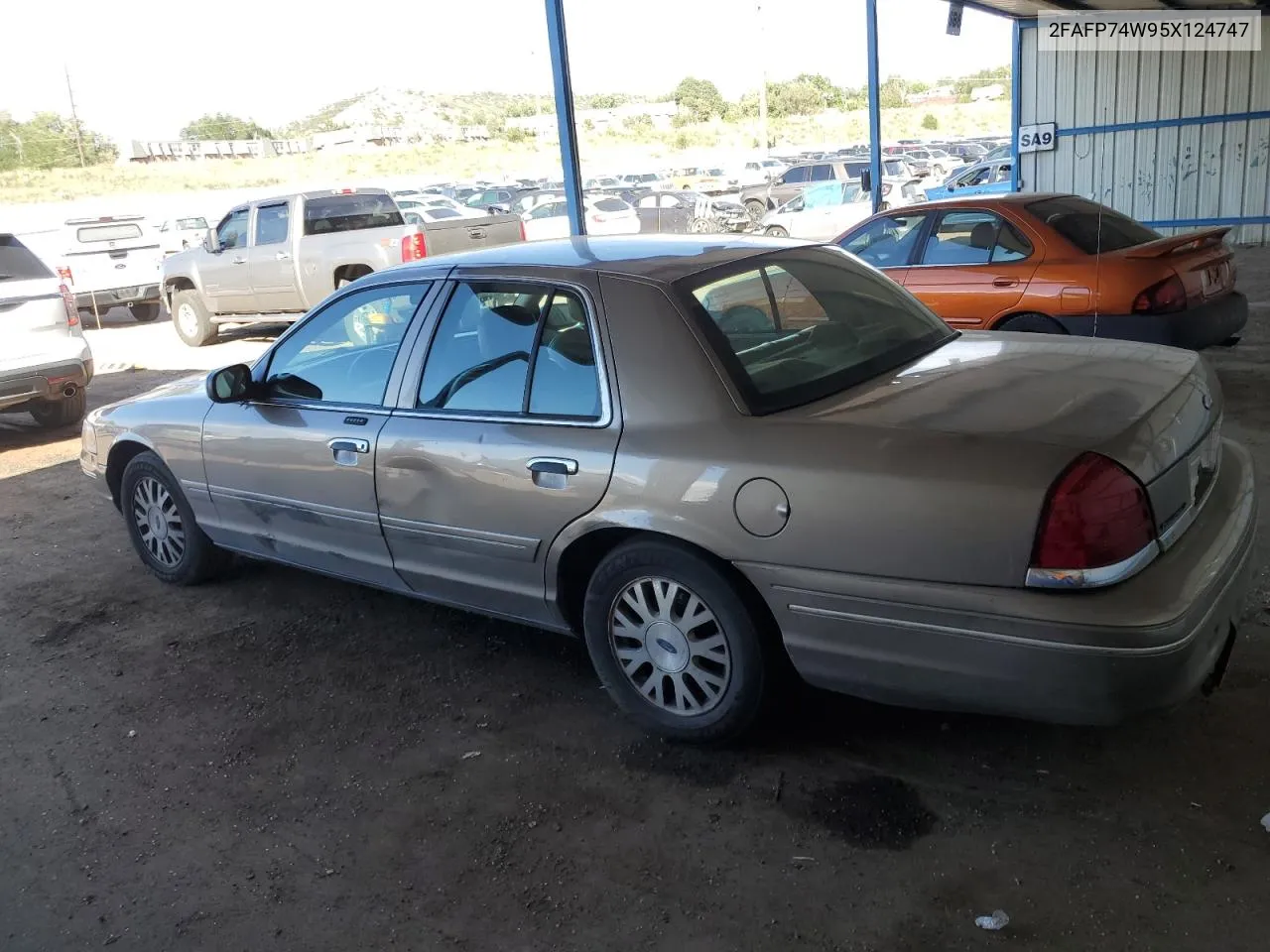 2005 Ford Crown Victoria Lx VIN: 2FAFP74W95X124747 Lot: 71729854