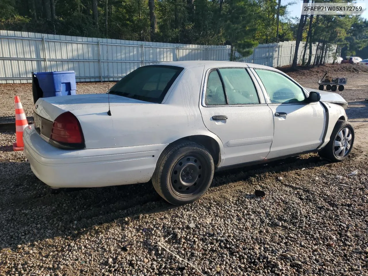 2005 Ford Crown Victoria Police Interceptor VIN: 2FAFP71W05X172769 Lot: 74357894