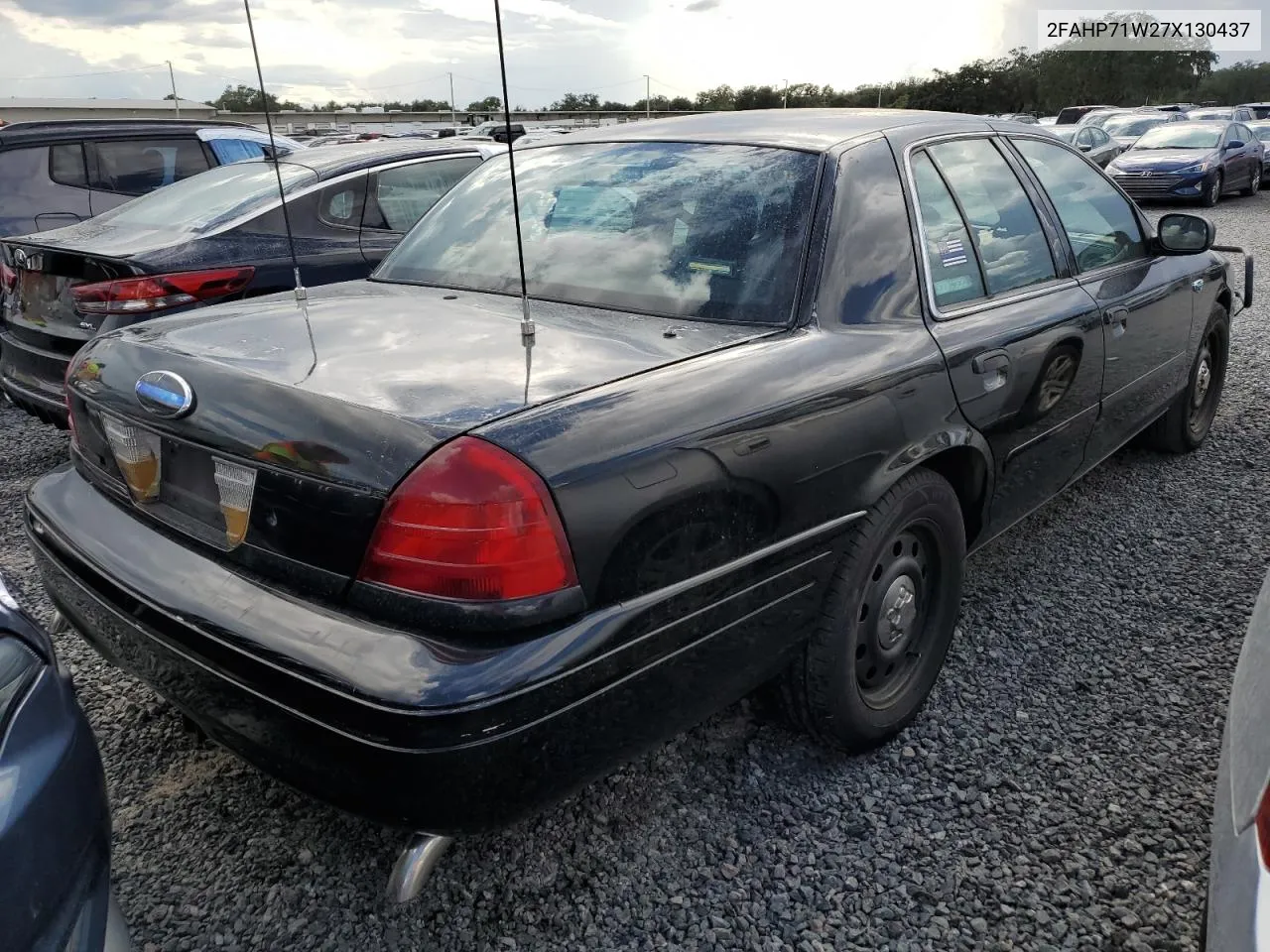 2007 Ford Crown Victoria Police Interceptor VIN: 2FAHP71W27X130437 Lot: 74237534