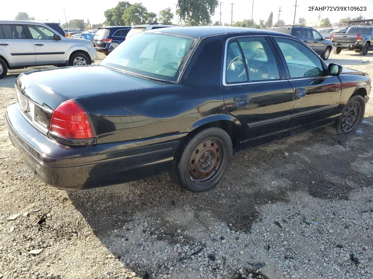 2009 Ford Crown Victoria VIN: 2FAHP72V39X109623 Lot: 73862354