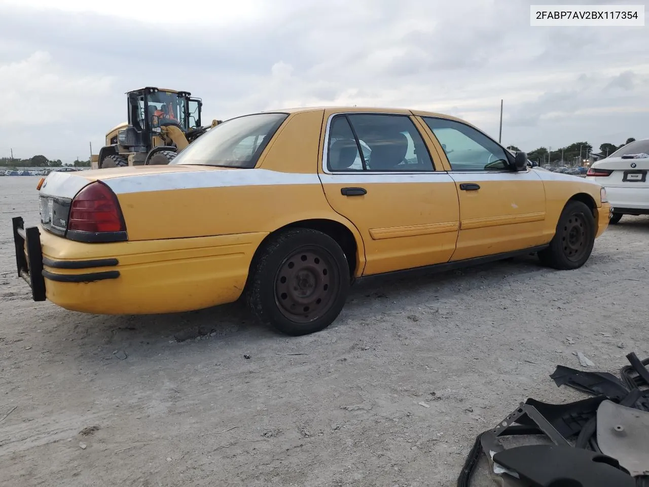 2011 Ford Crown Victoria S VIN: 2FABP7AV2BX117354 Lot: 80102804