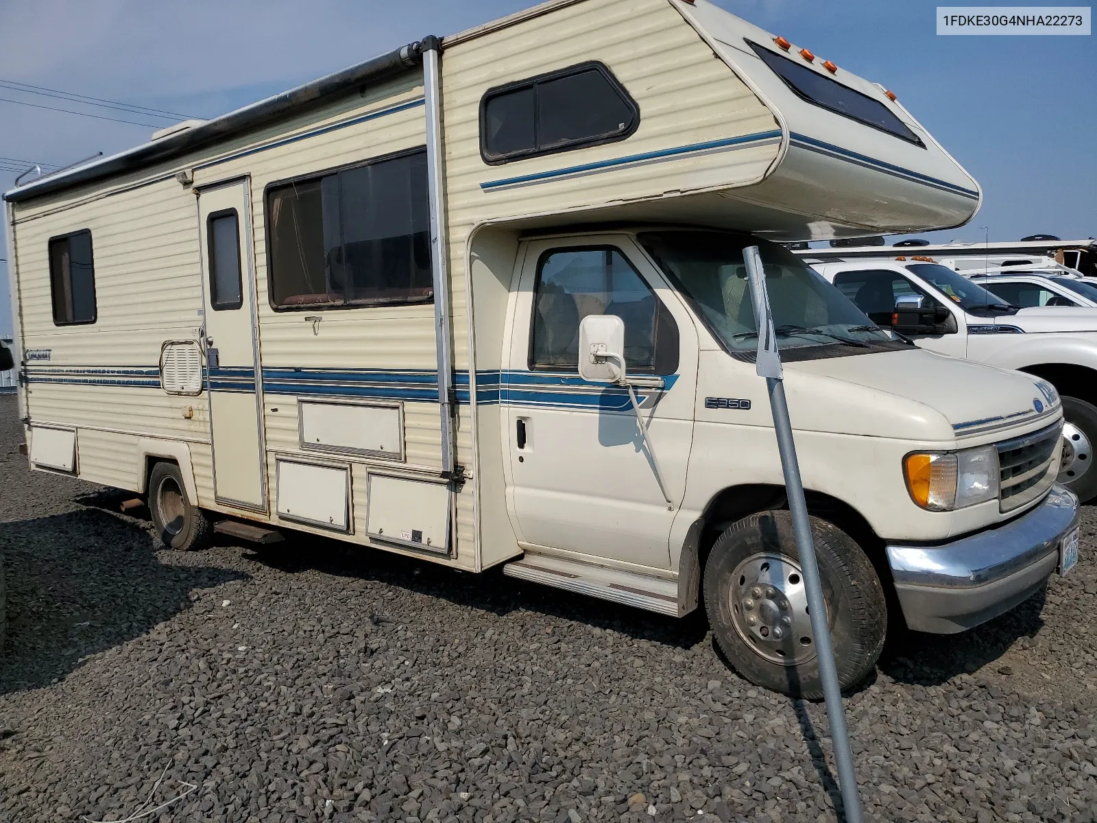 1992 Ford Econoline E350 Cutaway Van VIN: 1FDKE30G4NHA22273 Lot: 66143984