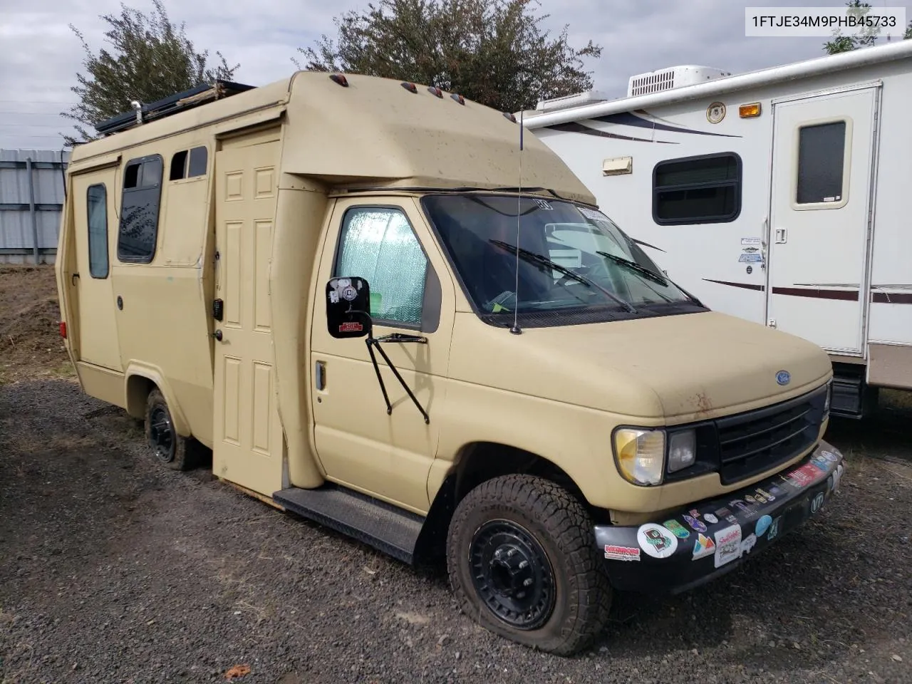 1993 Ford Econoline E350 Van VIN: 1FTJE34M9PHB45733 Lot: 71209544