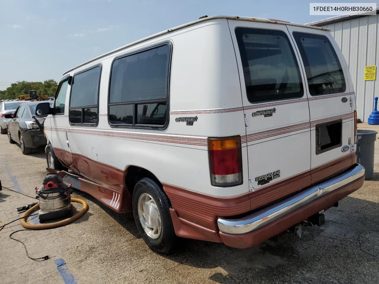 1994 Ford Econoline E150 Van VIN: 1FDEE14H0RHB30660 Lot: 69626144