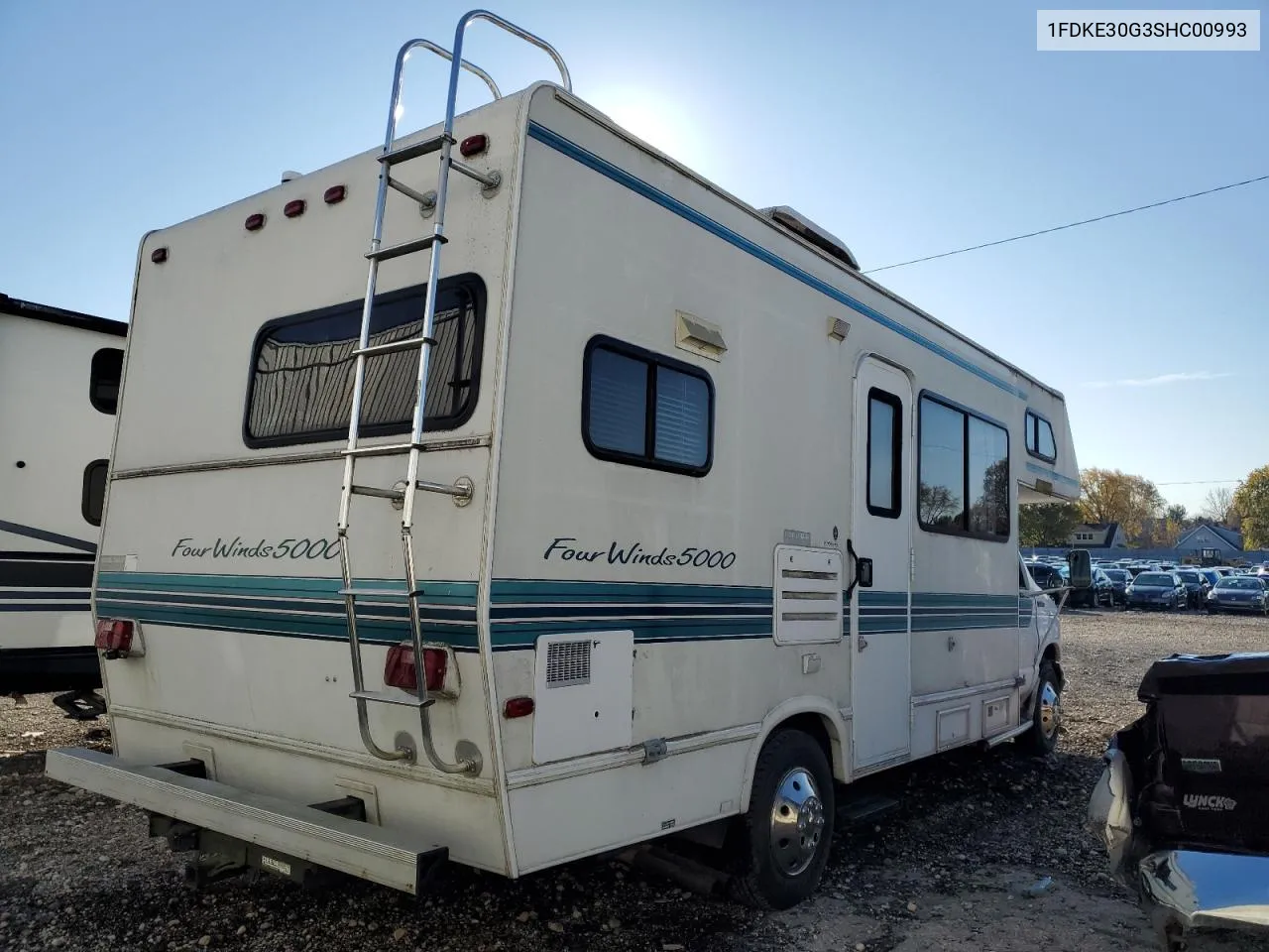 1995 Ford Econoline E350 Cutaway Van VIN: 1FDKE30G3SHC00993 Lot: 79472434