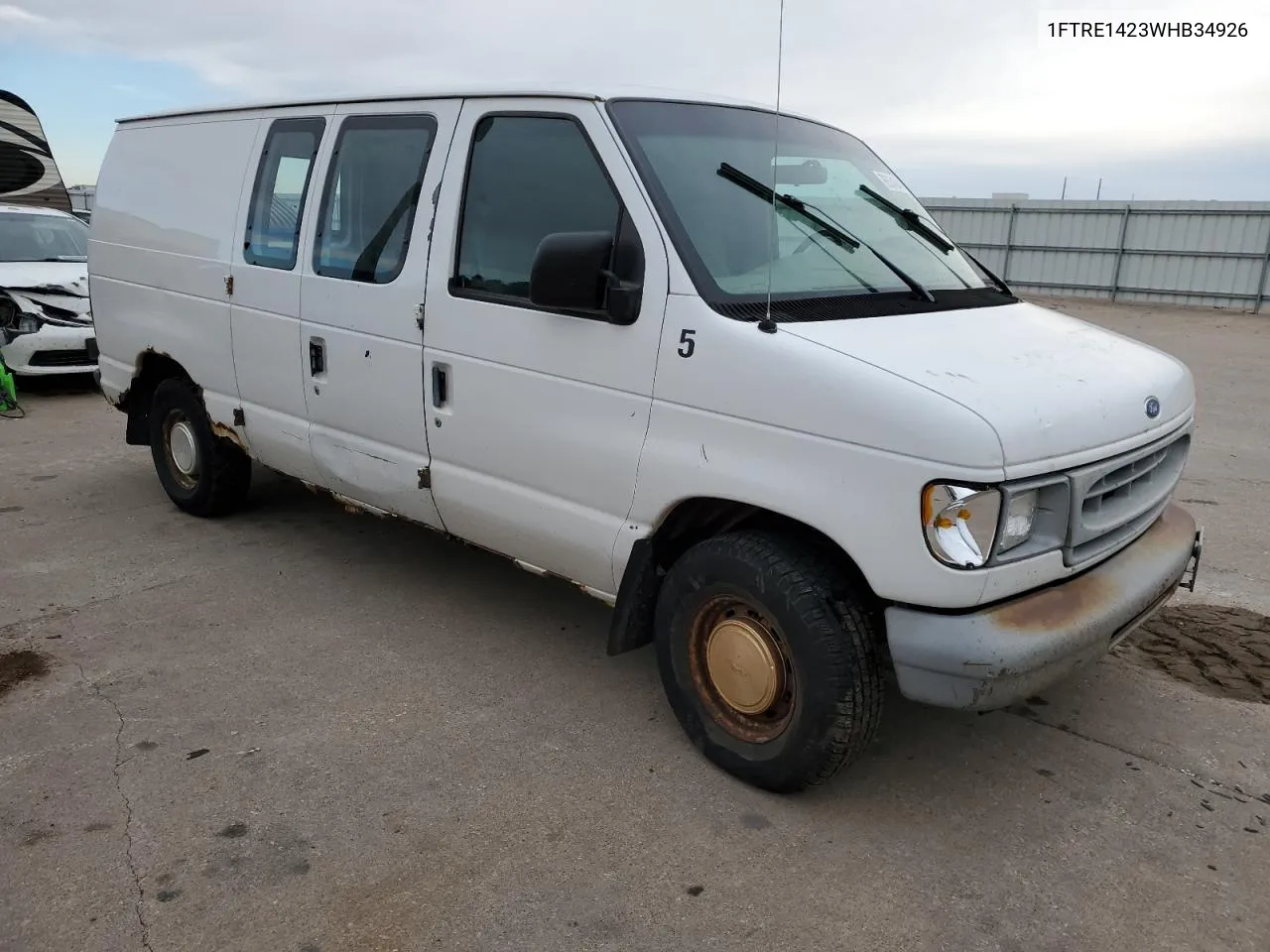 1998 Ford Econoline E150 Van VIN: 1FTRE1423WHB34926 Lot: 76534944